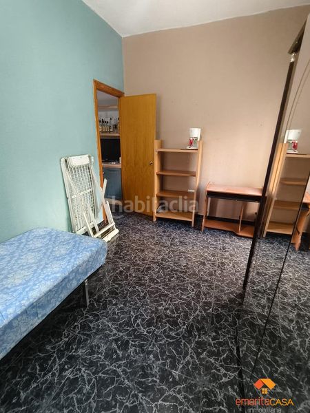 Foto 01a25d52-332c-46c6-8333-079f72b7a413. Rent flat in Centro Cáceres