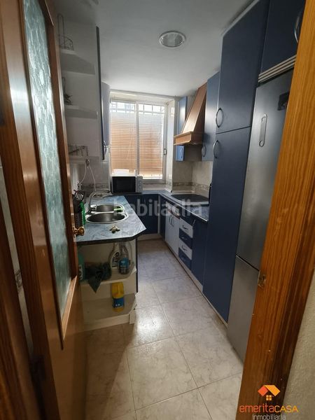 Foto 38ea641b-d265-4cd7-901b-89cf97cd3498. Rent flat in Centro Cáceres