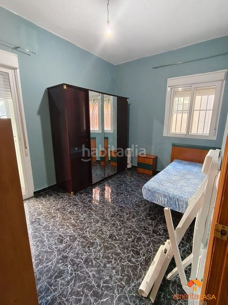Foto d5bf80d4-8772-410d-bb86-deeb6a604f19. Rent flat in Centro Cáceres