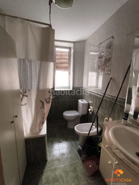 Foto e2640f0b-b5b0-44e4-a68c-1606a25282f5. Rent flat in Centro Cáceres