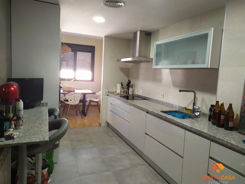 Foto c1af37a4-cc82-4767-b583-23241d106acb. Flat with heating parking pool in Centro Cáceres