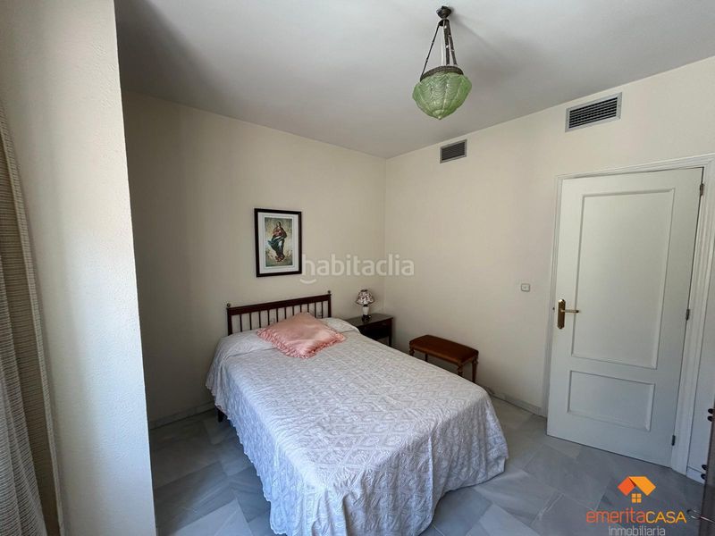 Foto 370ec529-dd5f-449e-8e68-f572df7f3d71. Piso  en Almendralejo