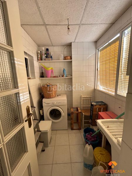 Foto 76ff1d3e-bb3e-4d28-ac18-5cb4d4a6a0b4. Piso  en Almendralejo