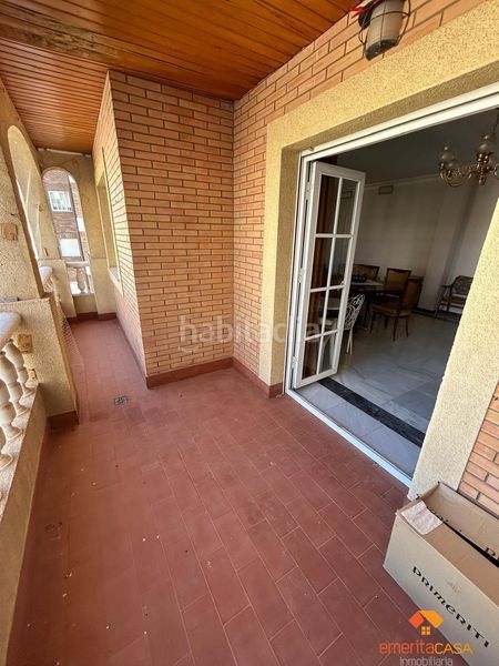 Foto d75cc1e6-4d5b-47ec-ae9b-326cc452ef24. Piso  en Almendralejo
