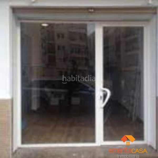 Foto 53c797fe-8d1f-4153-9160-6b94ad018ab2. Lloguer local comercial a Centro Mérida