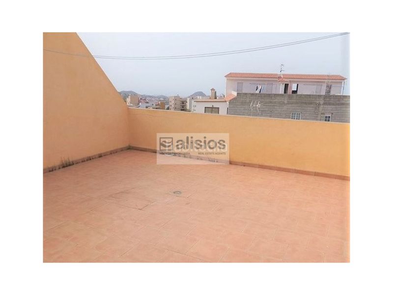 Foto 80dd6529-86d9-495c-b490-cbcac490891d. Dúplex a calle llano mora 11 a Valle San Lorenzo Arona