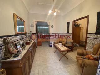 Casa a Almendralejo. En venta casa para reformar en zona san roque