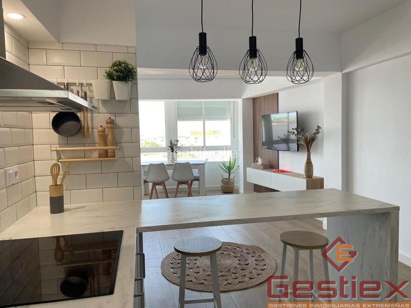 Foto 1a457f61-2598-4787-9d78-b3ce0d7ae773. Piso en venta piso reformado en zona plaza santiago en Almendralejo