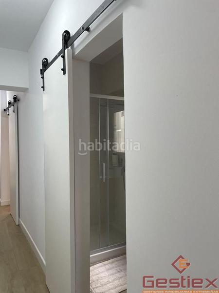Foto 26694e43-d66d-4496-b473-38c38201b2c1. Piso en venta piso reformado en zona plaza santiago en Almendralejo