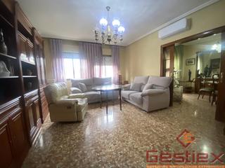 Appartement à Almendralejo. En venta fantástico piso centrico