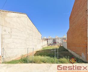 Terrain résidentiel à Almendralejo. En venta parcela urbana en buena zona