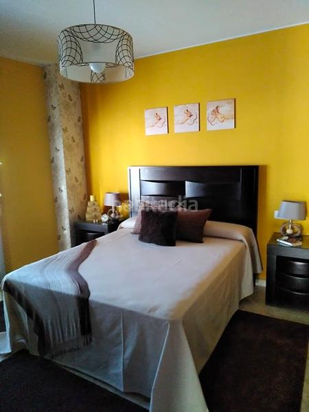 Foto 1f51772e-bff8-464a-a8d6-9e078118b542. Piso en venta vivienda zona ctra santa marta en Almendralejo