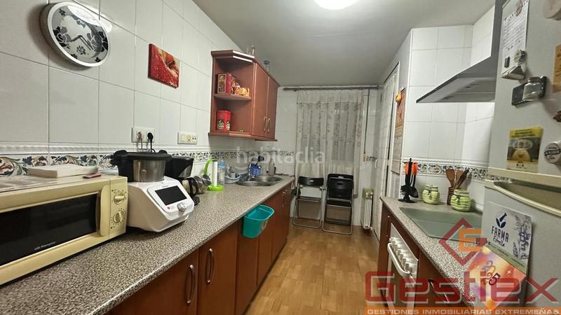 Foto 095af179-addd-41c2-91c9-35ab410409f6. Piso en venta piso en buen estado en calle mérida en Almendralejo