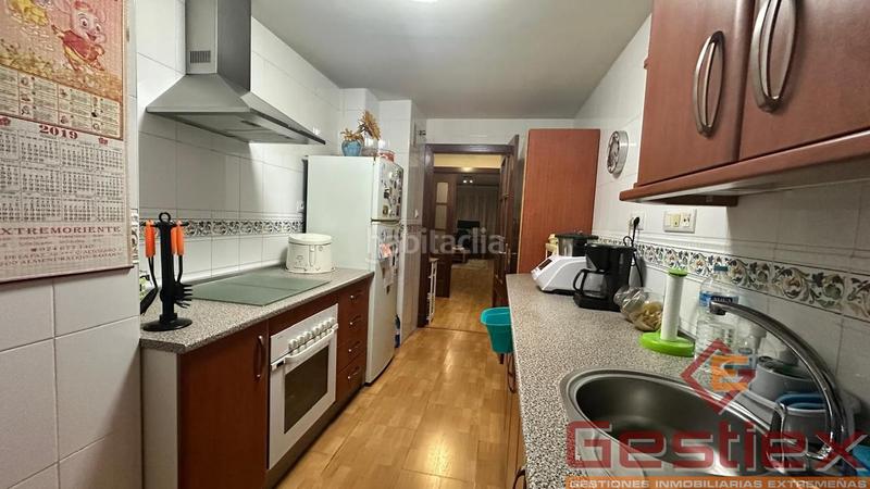 Foto 3e38e49f-9794-4857-bd7b-5af2fd07c6c9. Piso en venta piso en buen estado en calle mérida en Almendralejo