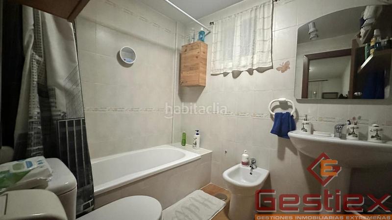 Foto 4737970d-44f5-4b7e-9f2f-e7b12cea5068. Piso en venta piso en buen estado en calle mérida en Almendralejo