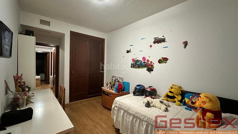 Foto 4cc151f9-ebce-4b84-9456-711392ab2025. Piso en venta piso en buen estado en calle mérida en Almendralejo