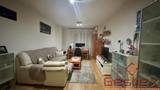 Appartement à Almendralejo. En venta piso en buen estado en calle mérida