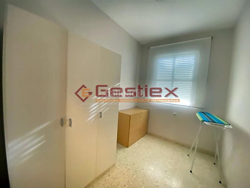 Foto ab4ab0d1-ea0e-484c-b8b6-db96639b36fc. Piso en venta piso con garaje y trastero en Almendralejo