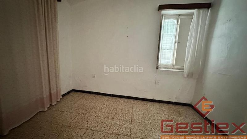 Foto 485b055e-983a-449f-b94a-eeead12bb965. Casa en venta casa de esquina en zona del mercado en Almendralejo