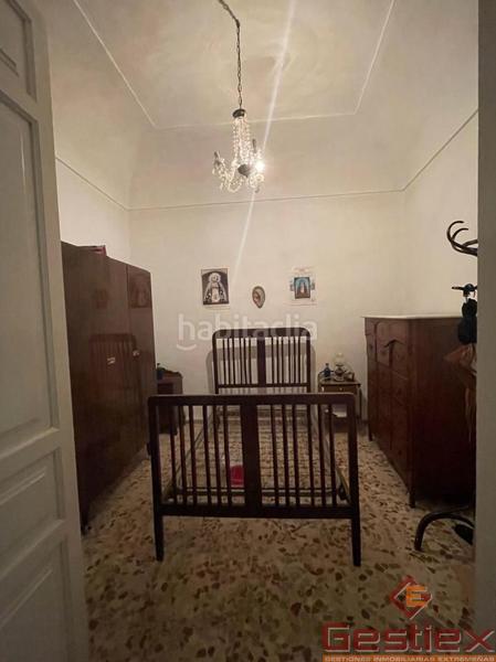 Foto 286b6a2a-f818-4a66-a381-d10d264223f5. Casa en venta casa en zona plaza del mercado en Almendralejo