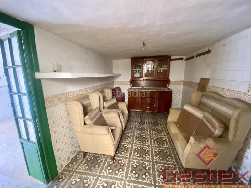 Foto 3c26a3e3-c774-43b3-9a20-34aded019d38. Casa en venta casa en zona plaza del mercado en Almendralejo