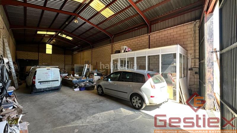 Foto 048c7aa2-2dce-4894-9f66-8e41812d8da4. Bâtiment à usage industriel dans Almendralejo