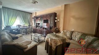 Pis a Almendralejo. Piso en venta zona san blas