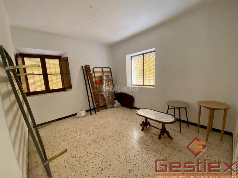 Foto ea92517d-fac3-48f4-aaf2-333b724e40ae. Casa oportunidad! en venta casa y piso en zona san jose en Almendralejo