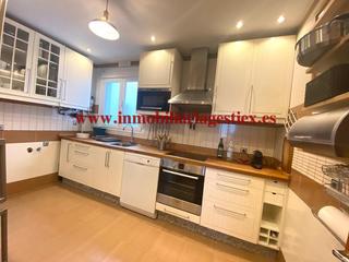 Duplex à Almendralejo. Se vende magnifica vivienda cercana al centro comercial