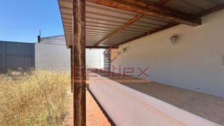 Nau industrial a Almendralejo