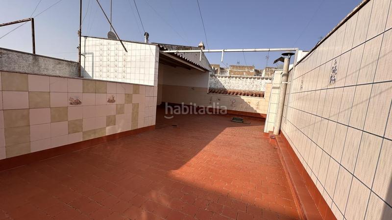 Foto 5bd5f808-6425-43a1-ad7b-35a184ca3f53. Casa en venta casa con amplia cochera en zona san jose en Almendralejo