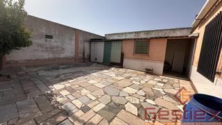 Terreno residenziale in Almendralejo. En venta terreno urbano en zona ctra. sevilla  almendralejo