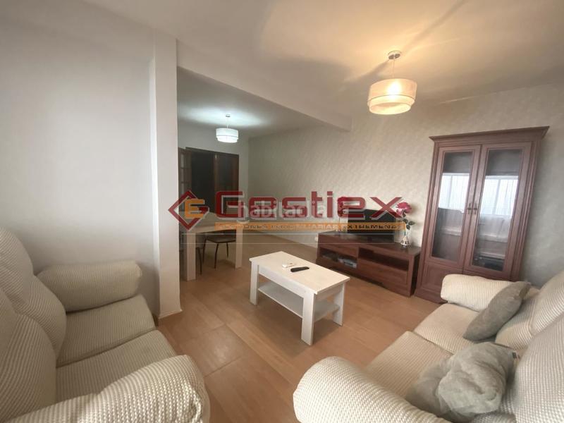 Foto 0223cd92-b61b-4715-b997-a11105b52530. Alquiler piso en alquiler piso zona ayuntamiento en Almendralejo
