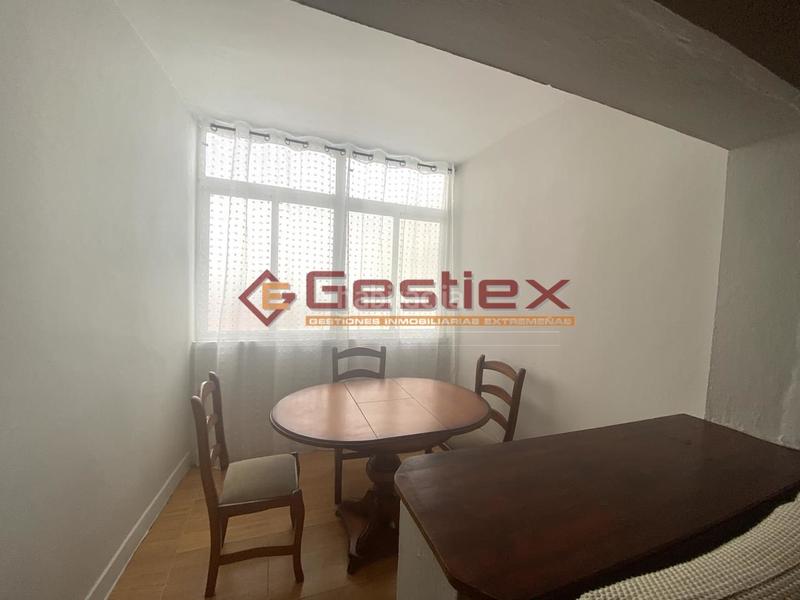 Foto 0ccbe78d-199a-42e7-b38e-b68747c87594. Alquiler piso en alquiler piso zona ayuntamiento en Almendralejo