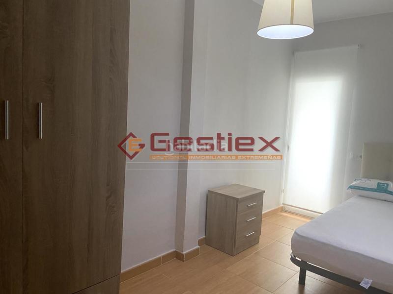 Foto a79f18e8-304a-42f5-9917-63566a224faa. Alquiler piso en alquiler piso zona ayuntamiento en Almendralejo