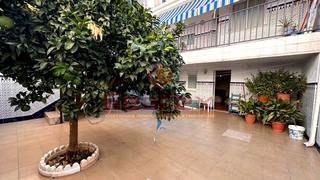 Casa  Las encinas. Se vende amplio adosado en zona las pizarrillas  almendralejo