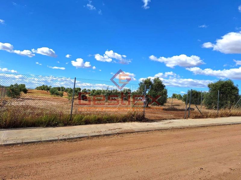 Foto 4551b9d6-9a2d-4f4c-bdda-c9024ef75dd1. Terreny residencial a Solana de los Barros