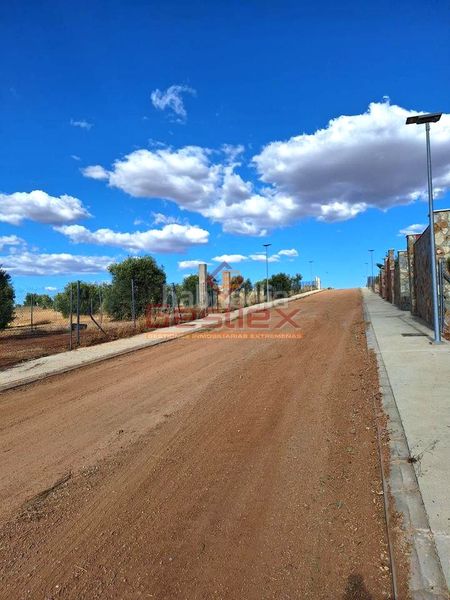 Foto cd666e14-3885-4369-a3e4-2eaf424bf0c7. Terreny residencial a Solana de los Barros