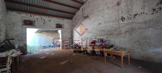 Bâtiment à usage industriel à Almendralejo. En venta nave zona plaza santiago