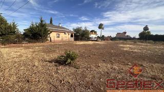 Terrain résidentiel à Almendralejo. En venta parcela  rustica muy economica