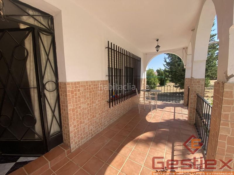 Foto 193a41ae-0f60-4b9f-baef-f5d102ba5b22. Casa a Almendralejo