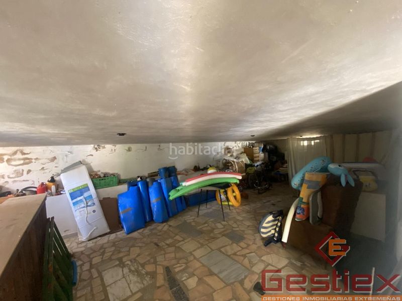 Foto c8ad4243-e12d-4771-9be9-8d7b25d05f92. Casa a Almendralejo