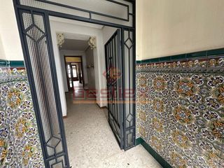 Casa a Almendralejo. Casa en venta cerca vistahermosa