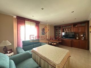 Etagenwohnung in Almendralejo. Piso en venta en zona la farola