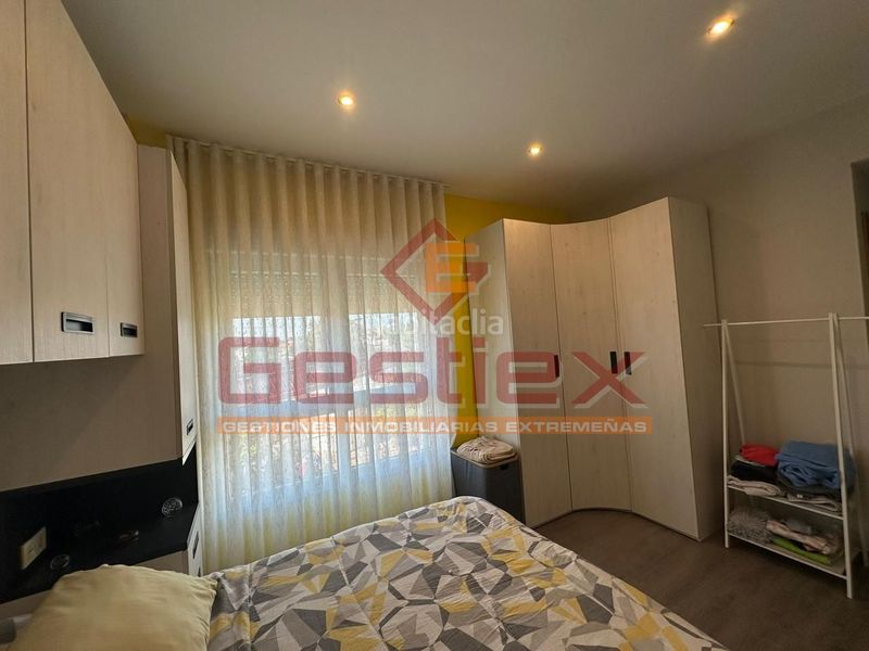 Foto 751581a2-dc65-45f0-b89f-3109fc12e701. Pis a Almendralejo