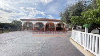 Maison à Almendralejo. Espectacular chalet urbano en san marcos