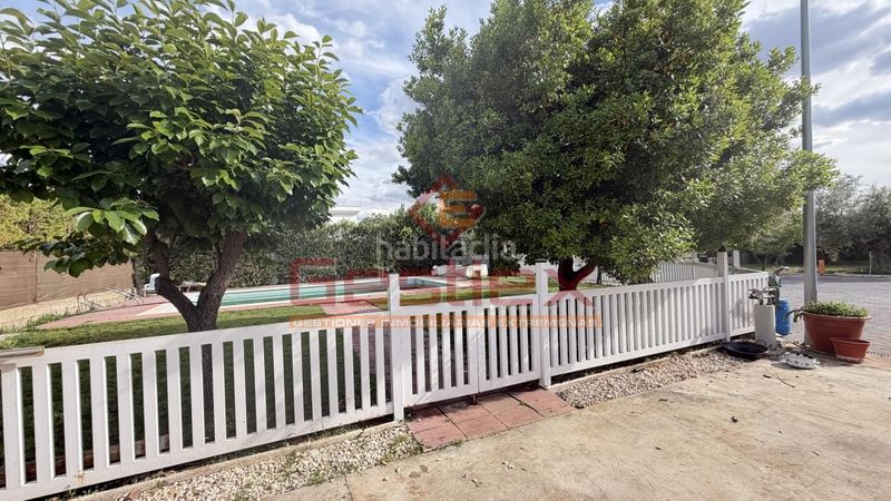 Foto 92b73589-a0d2-4689-a55d-dc3a8084fe46. Casa a Almendralejo