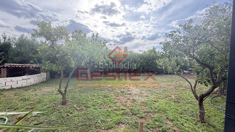 Foto c5b51381-2969-4a2e-8860-c8faee373ec3. Casa a Almendralejo