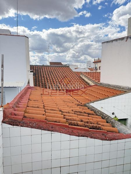 Foto ecc55ca1-05a8-469d-9a6e-6acb29691e18. Casa a Almendralejo