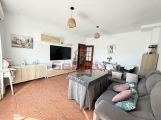 Etagenwohnung in Almendralejo. Piso moderno y exclusivo en zona polideportivo  listo para entra